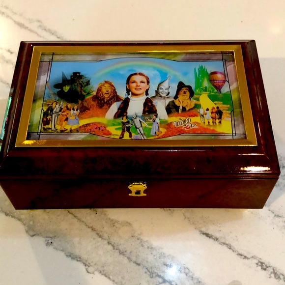 Wizard of Oz Bradford Exchange Music Box